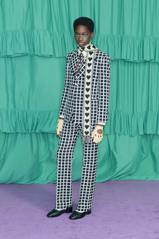 Valentino PreFall PO F25 018