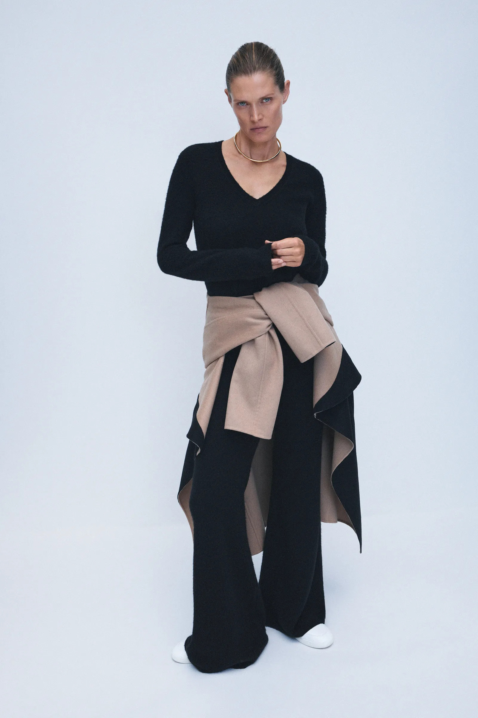 00024-gabriela-hearst-resort-2026-credit-zoe-ghertner_11_11zon
