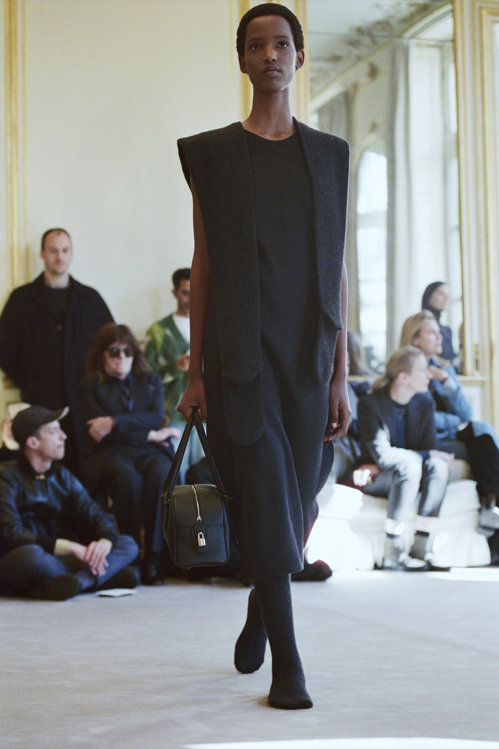 00016-the-row-resort-2026-credit-brand