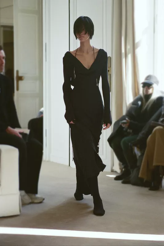 00026-the-row-resort-2026-credit-brand
