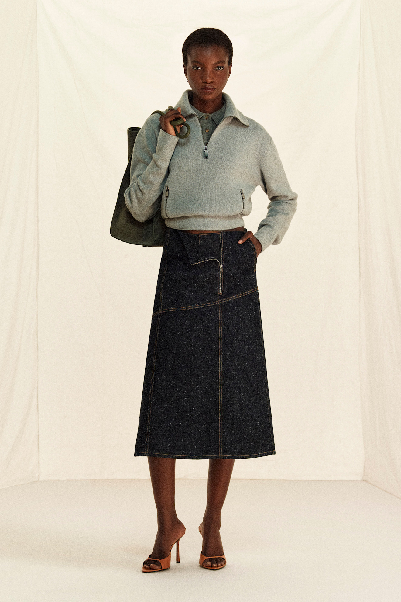 Victoria Beckham Resort PO S26 036
