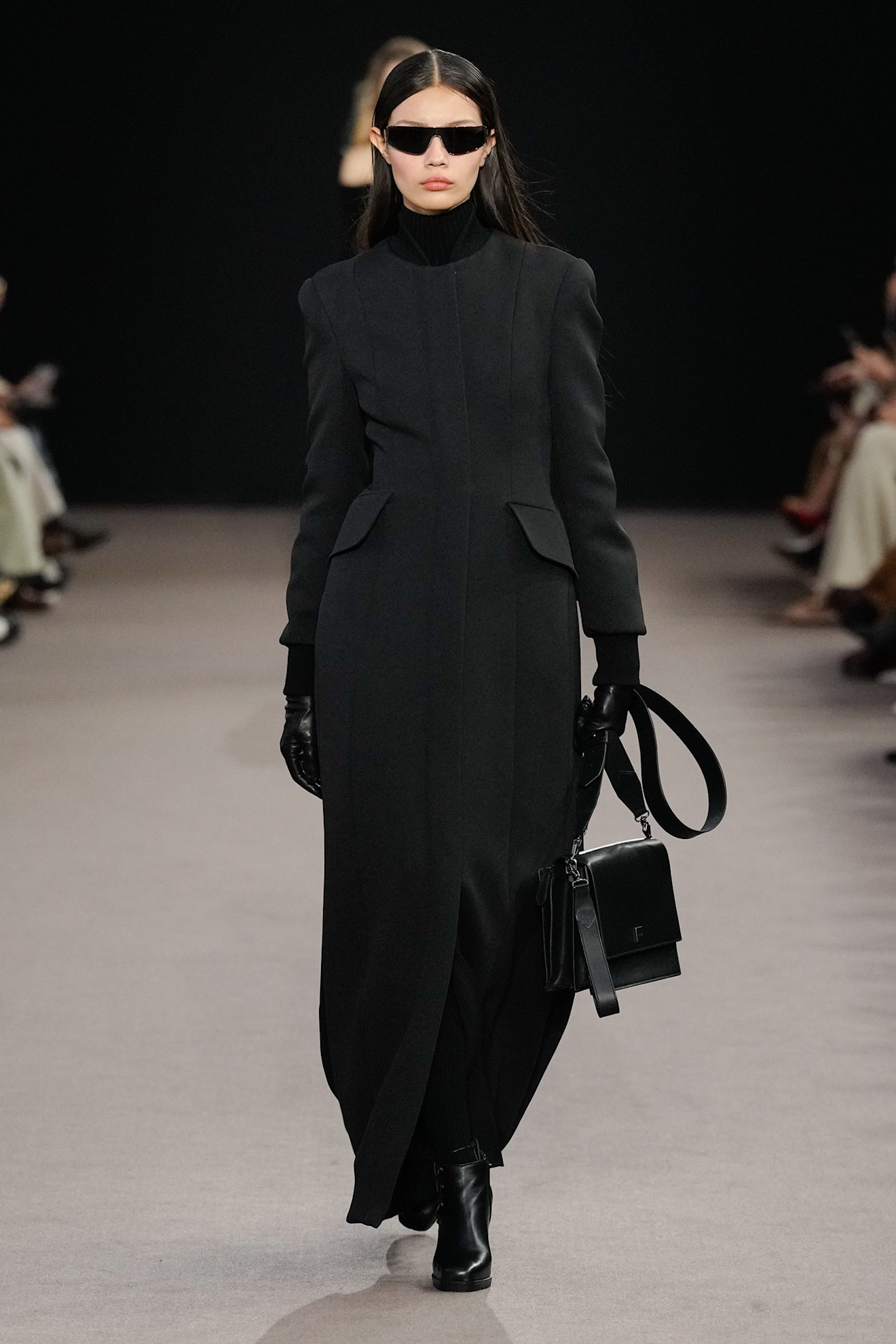 Max Mara F25 037