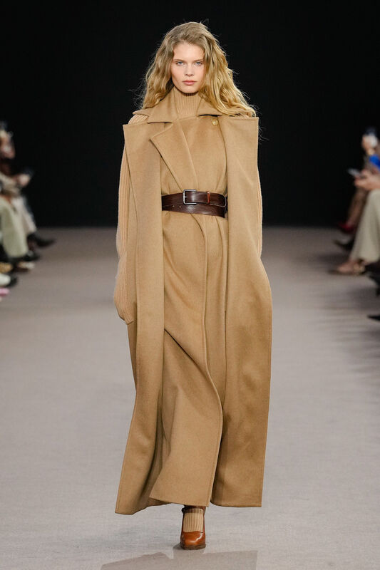 Max Mara F25 021