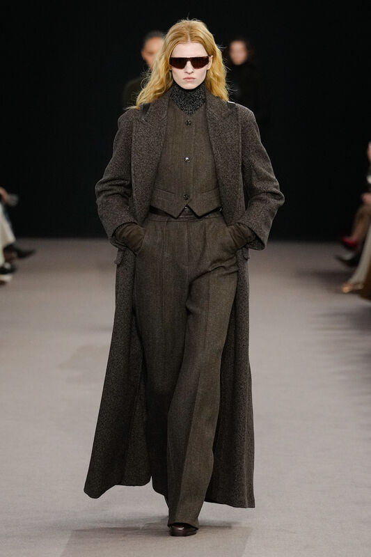 Max Mara F25 028