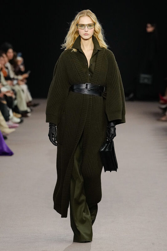 Max Mara F25 035