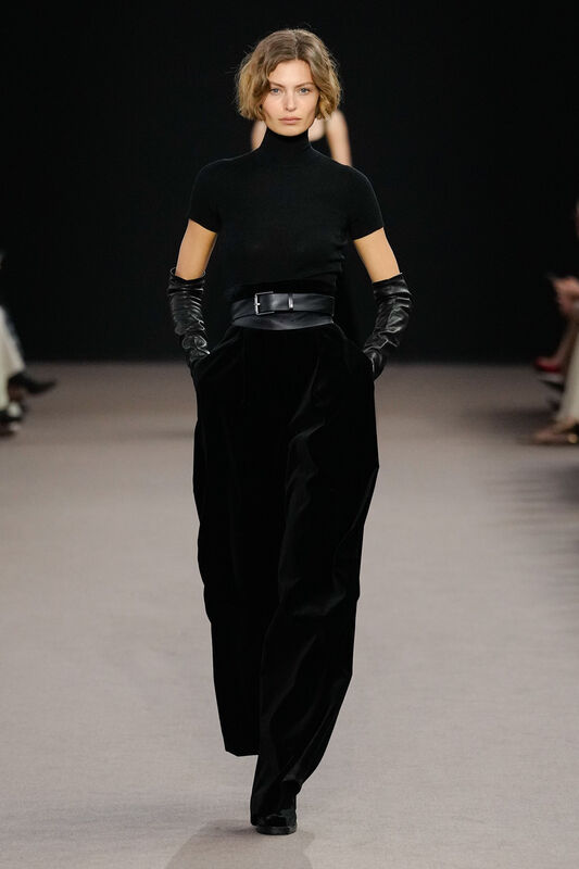 Max Mara F25 041
