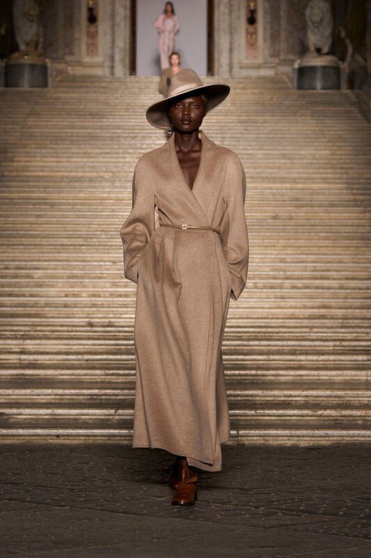 Max Mara Resort S26 007