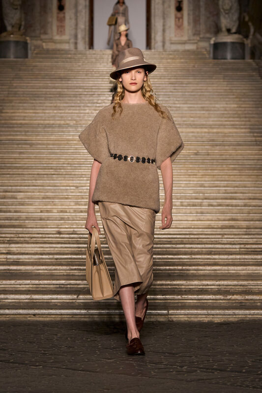 Max Mara Resort S26 014