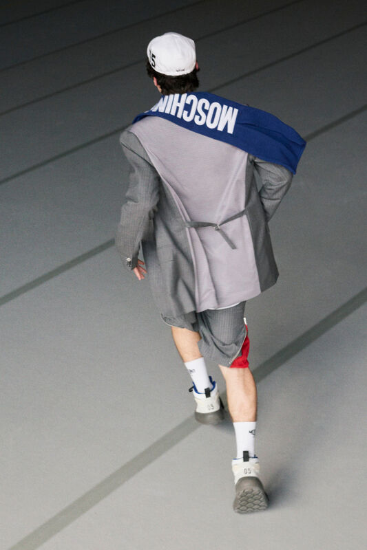 Moschino Resort PO S26 005