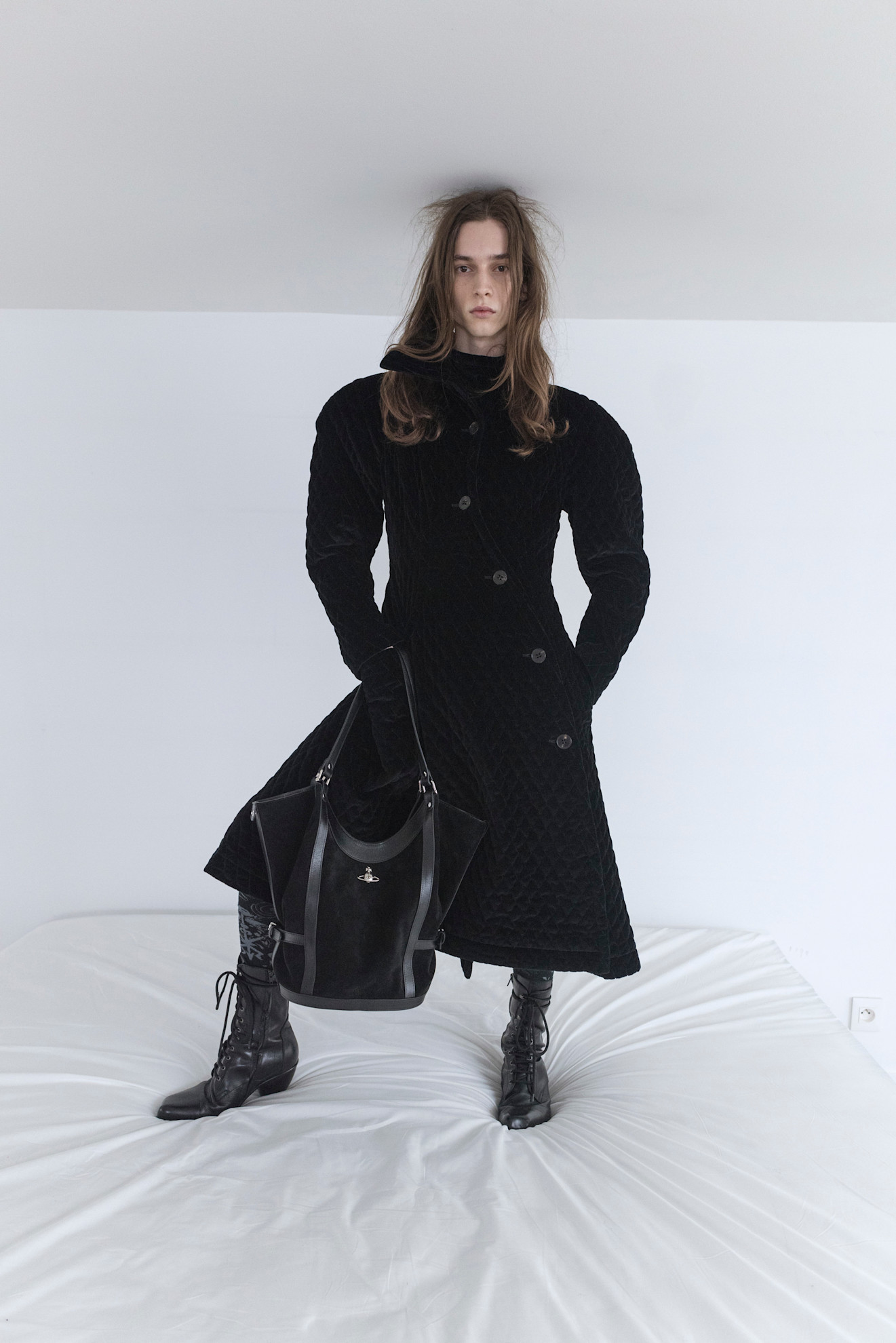 Vivienne Westwood PO F25 005