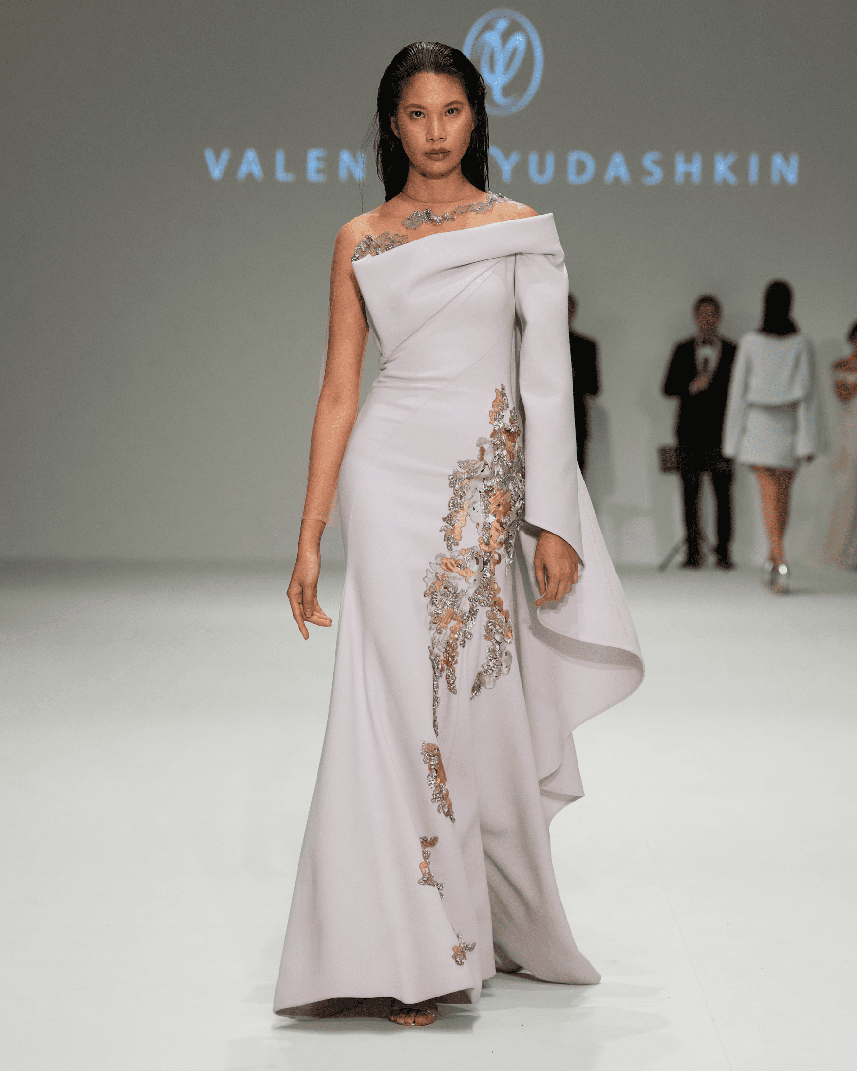 Yudashkin HC F23 007