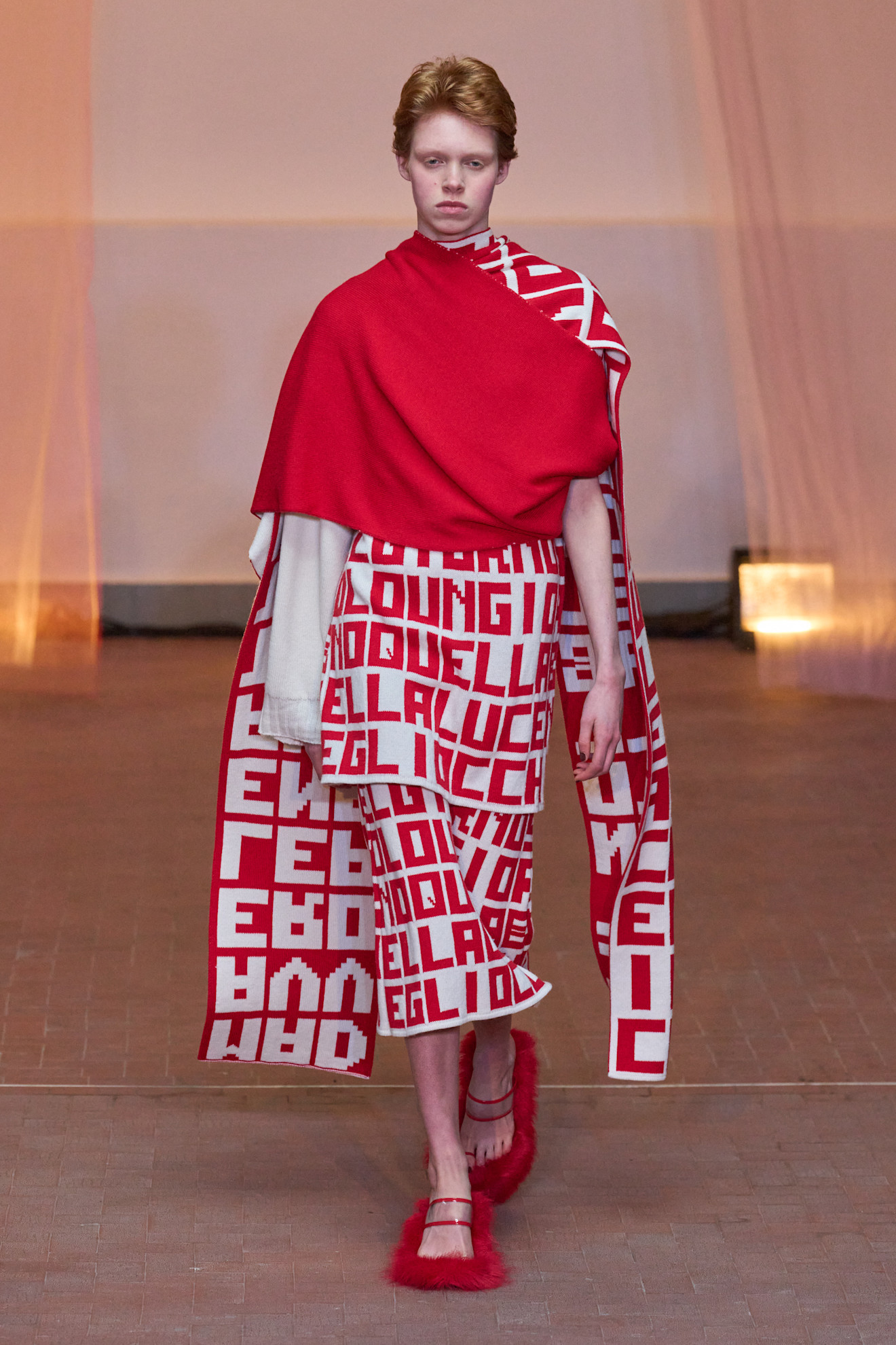 MSGM F25 001