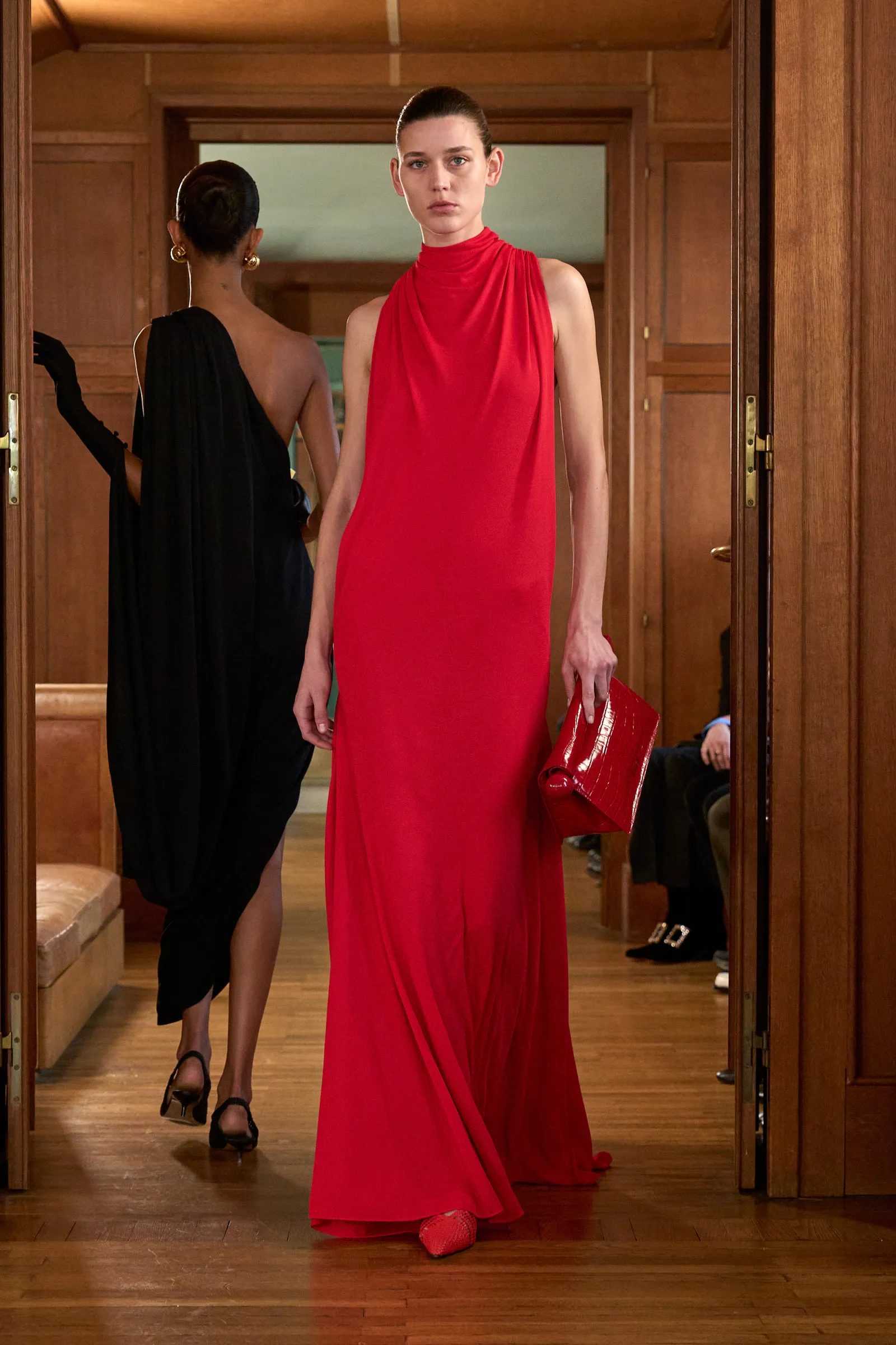00039-jacquemus-spring-2025-ready-to-wear-credit-gorunway