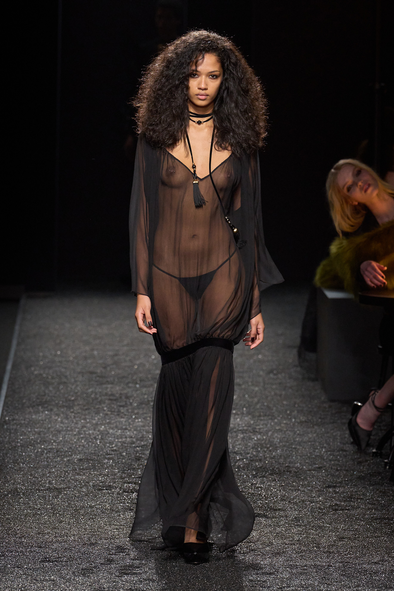 Nina Ricci F25 035