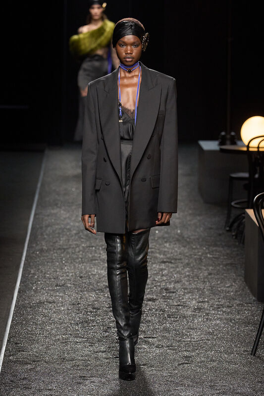 Nina Ricci F25 004