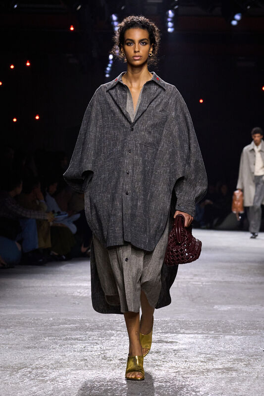 Bottega Veneta S25 065