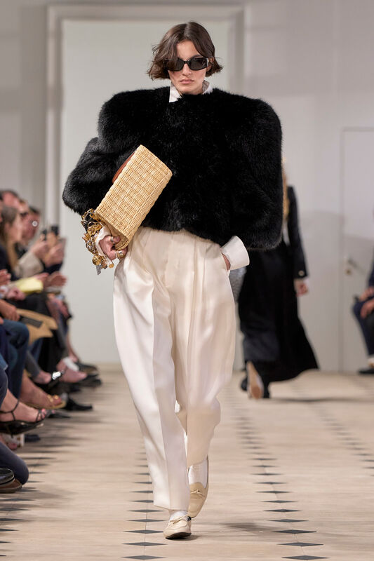 Celine PO S26 017