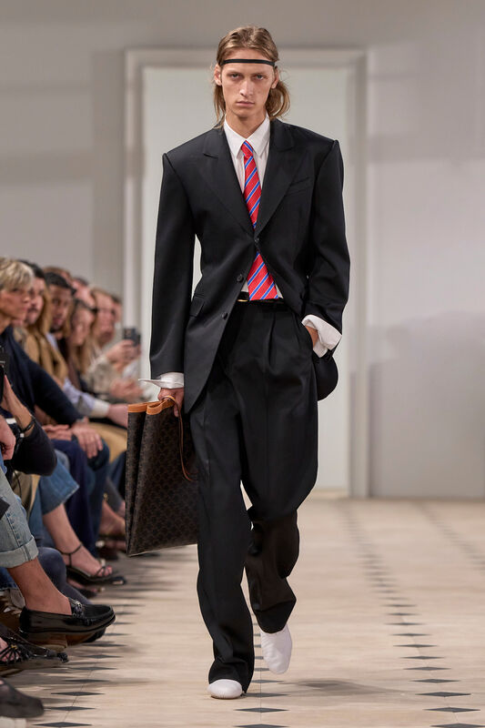 Celine PO S26 047