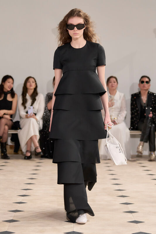 Celine PO S26 054
