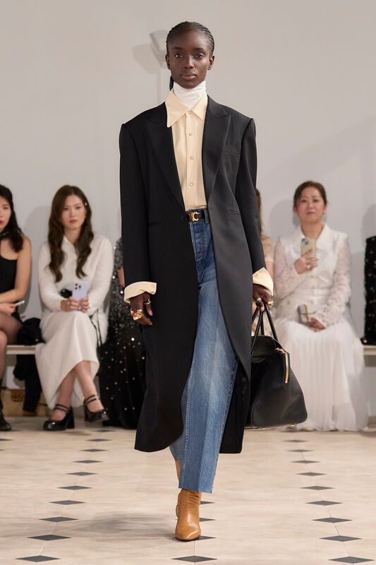 Celine PO S26 068
