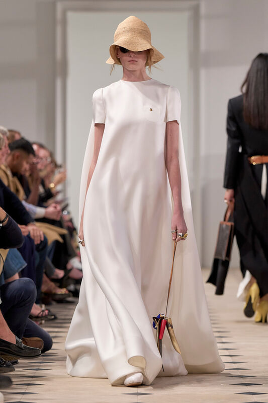 Celine PO S26 069