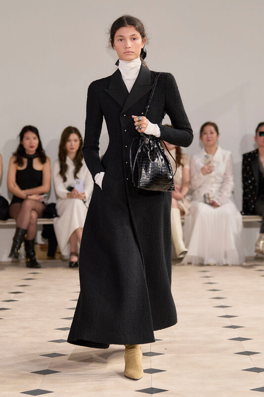 Celine PO S26 070