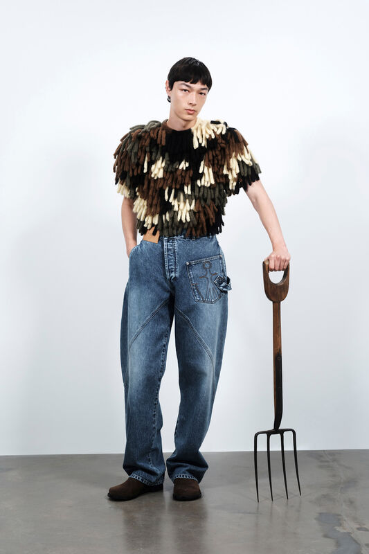JW Anderson Resort S26 081