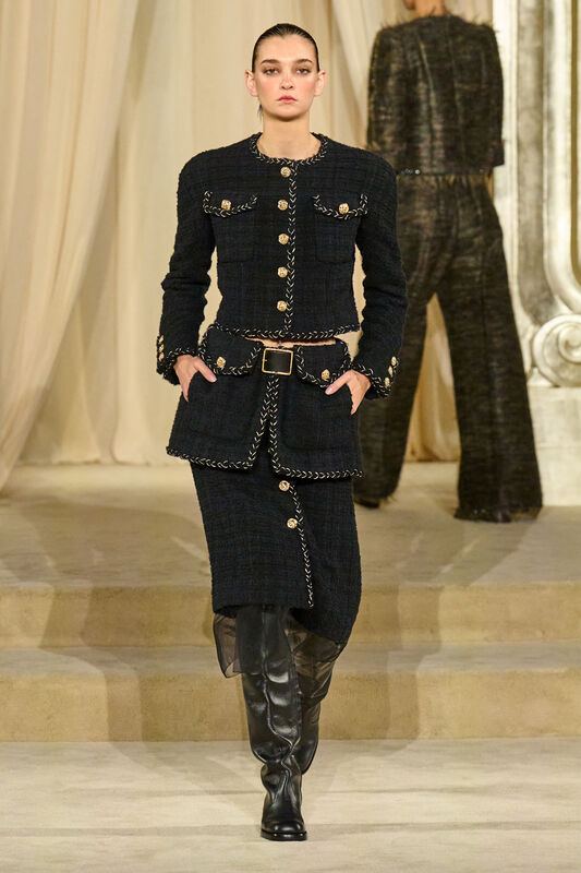 Chanel HC F25 019