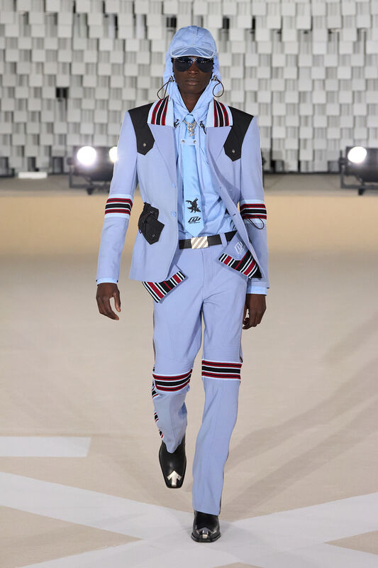 Off White F25 003