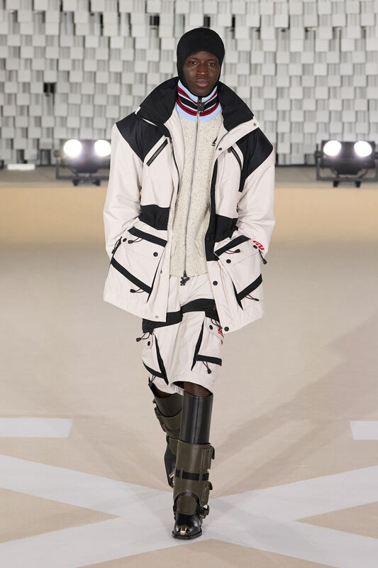 Off White F25 019