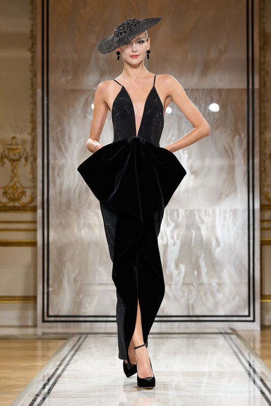 Armani Prive HC F25 074