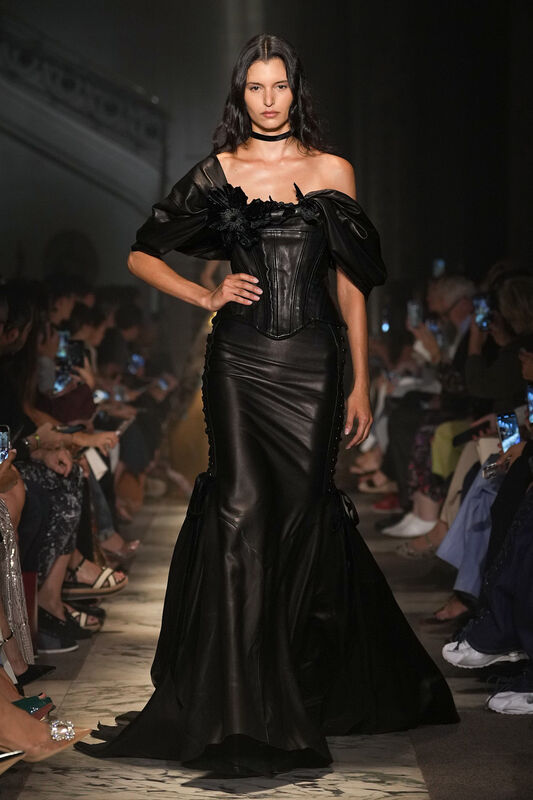 Elie Saab HC F25 011
