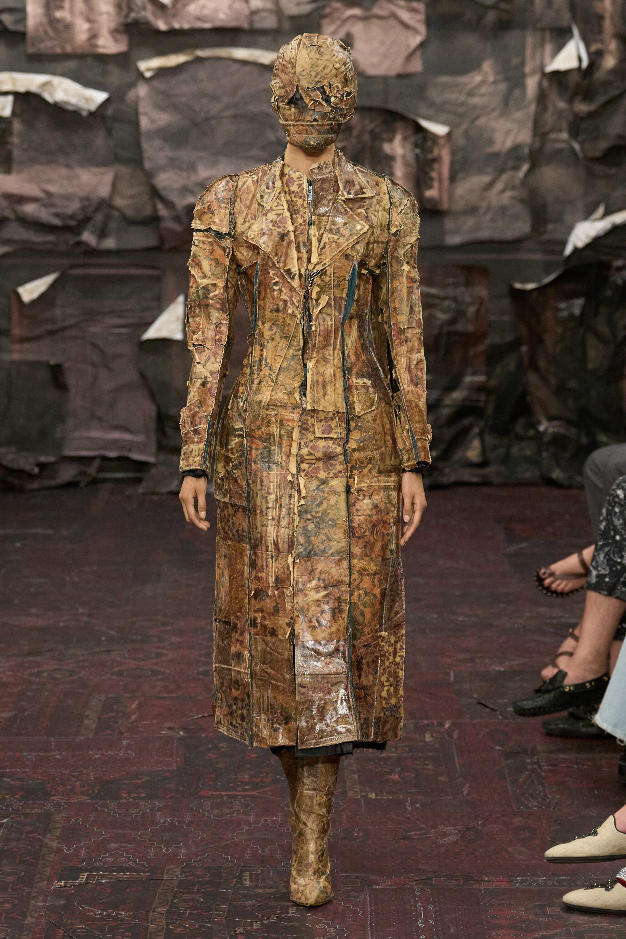 Look-15