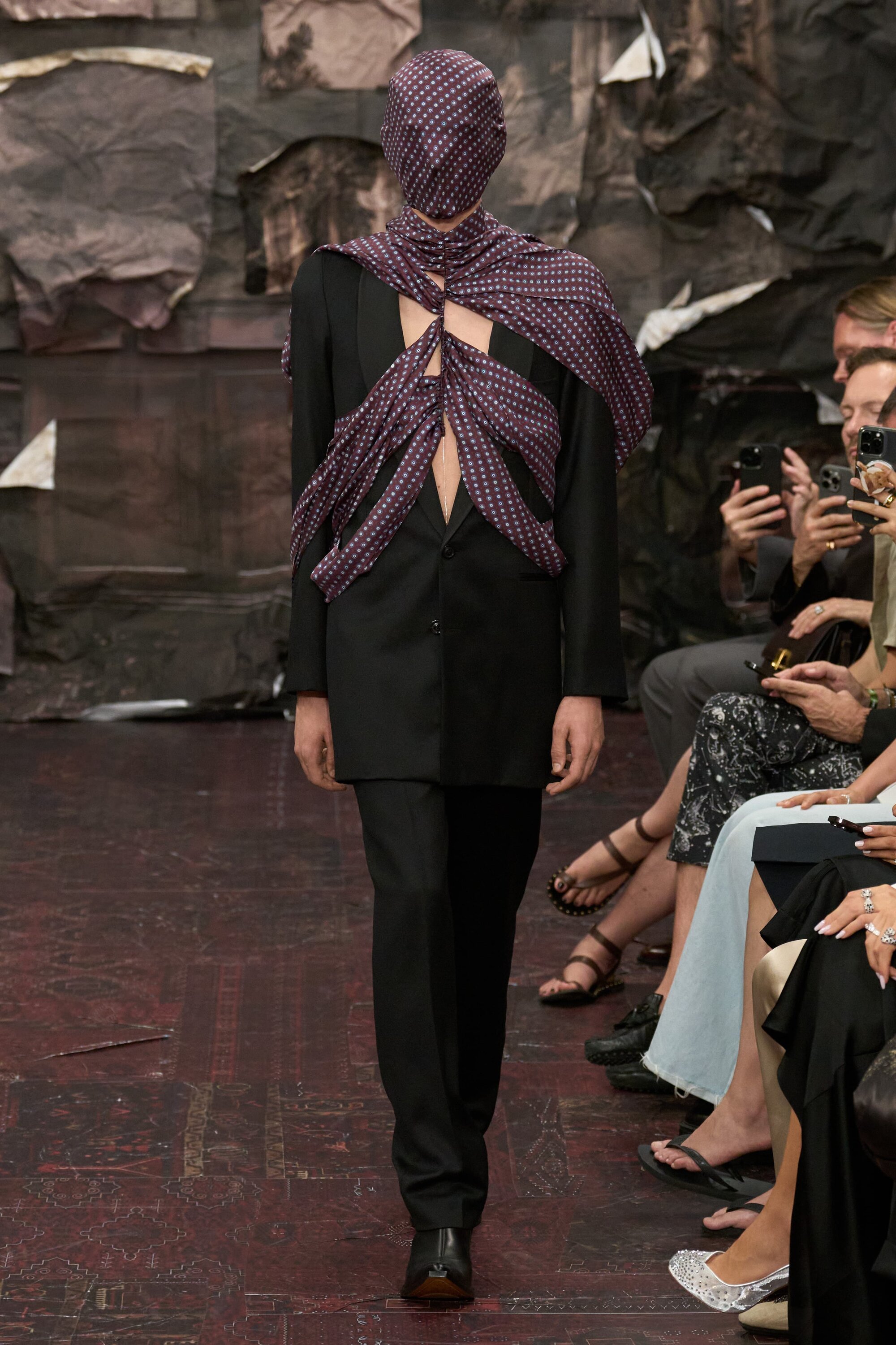 Look-48