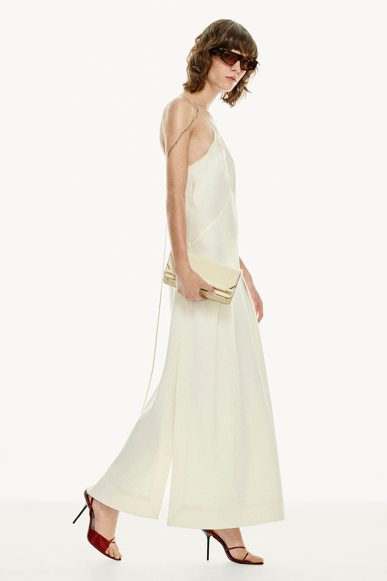 Victoria Beckham PreFall PO F25 011