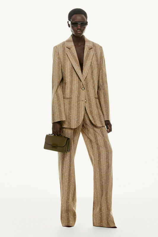 Victoria Beckham PreFall PO F25 007