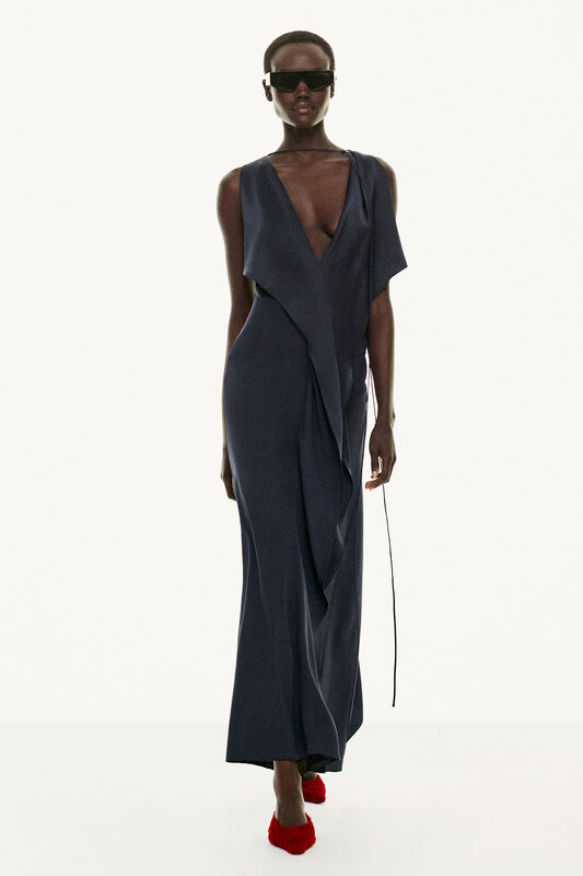 Victoria Beckham PreFall PO F25 032