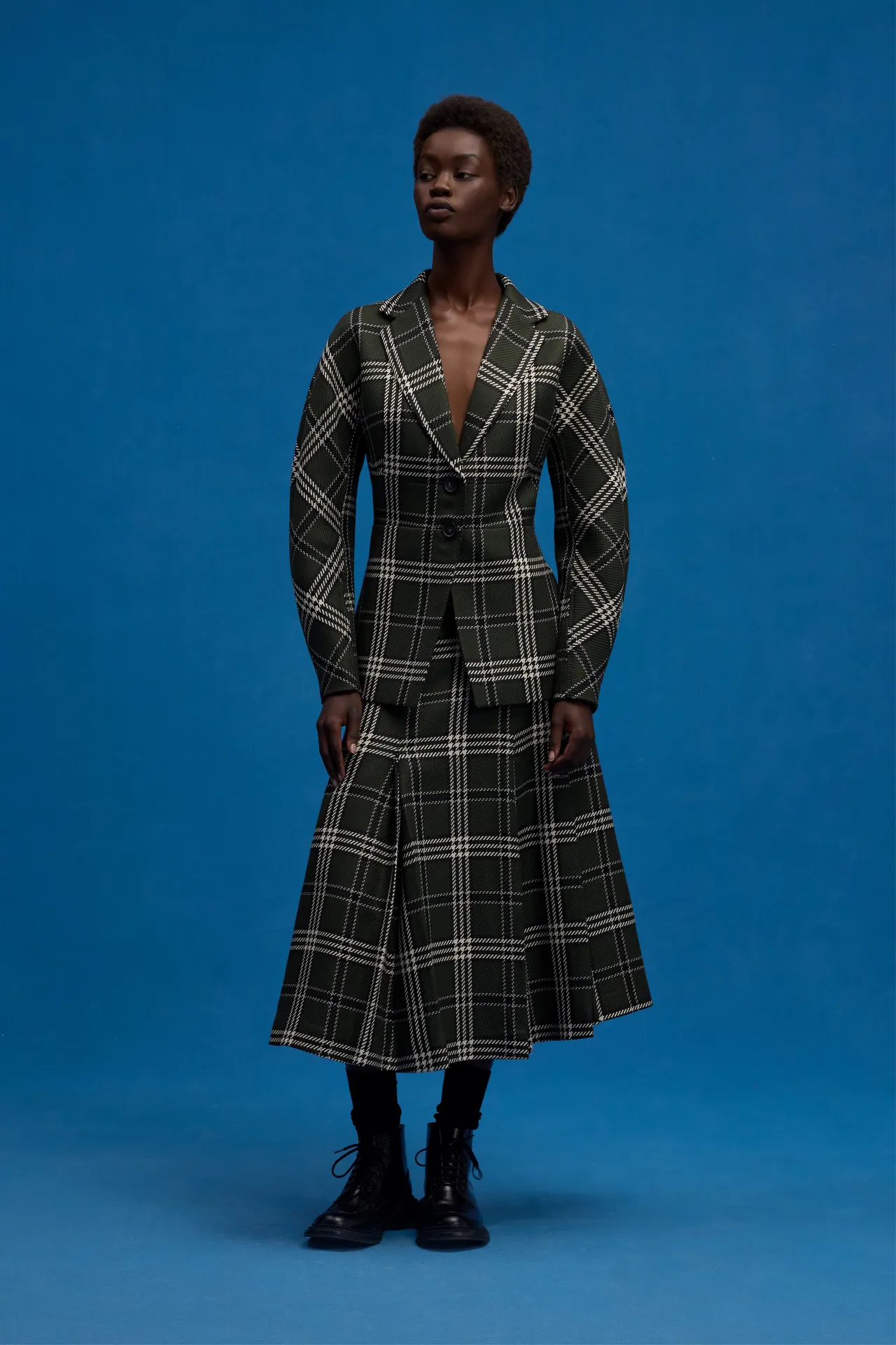 00005-emilia-wickstead-resort-2026-credit-brand