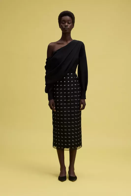 00040-emilia-wickstead-resort-2026-credit-brand
