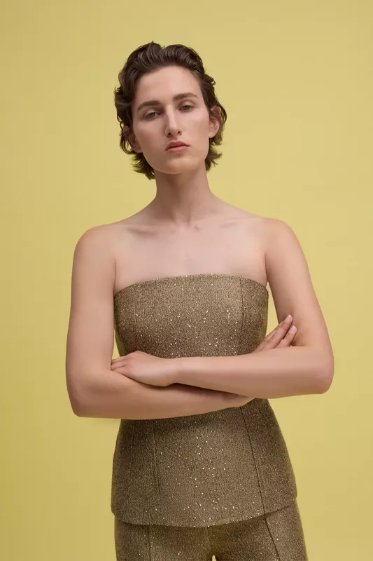 00044-emilia-wickstead-resort-2026-credit-brand