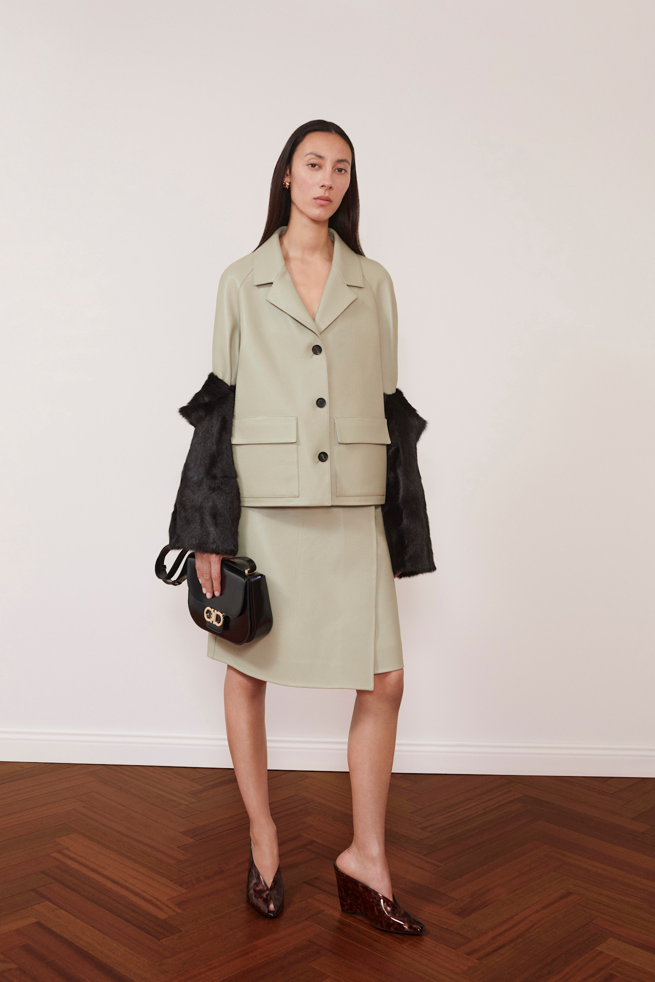 Ferragamo Resort PO S26 009