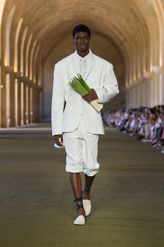 Jacquemus PO S26 024