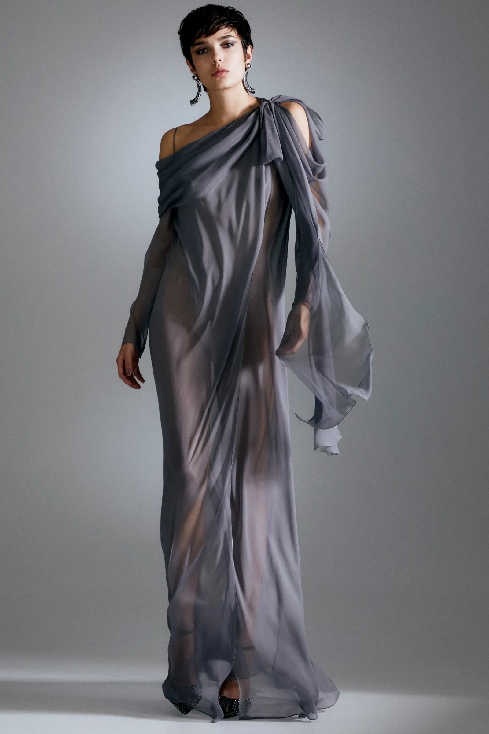 00029-alberta-ferretti=pre-fall-2024-credit-brand