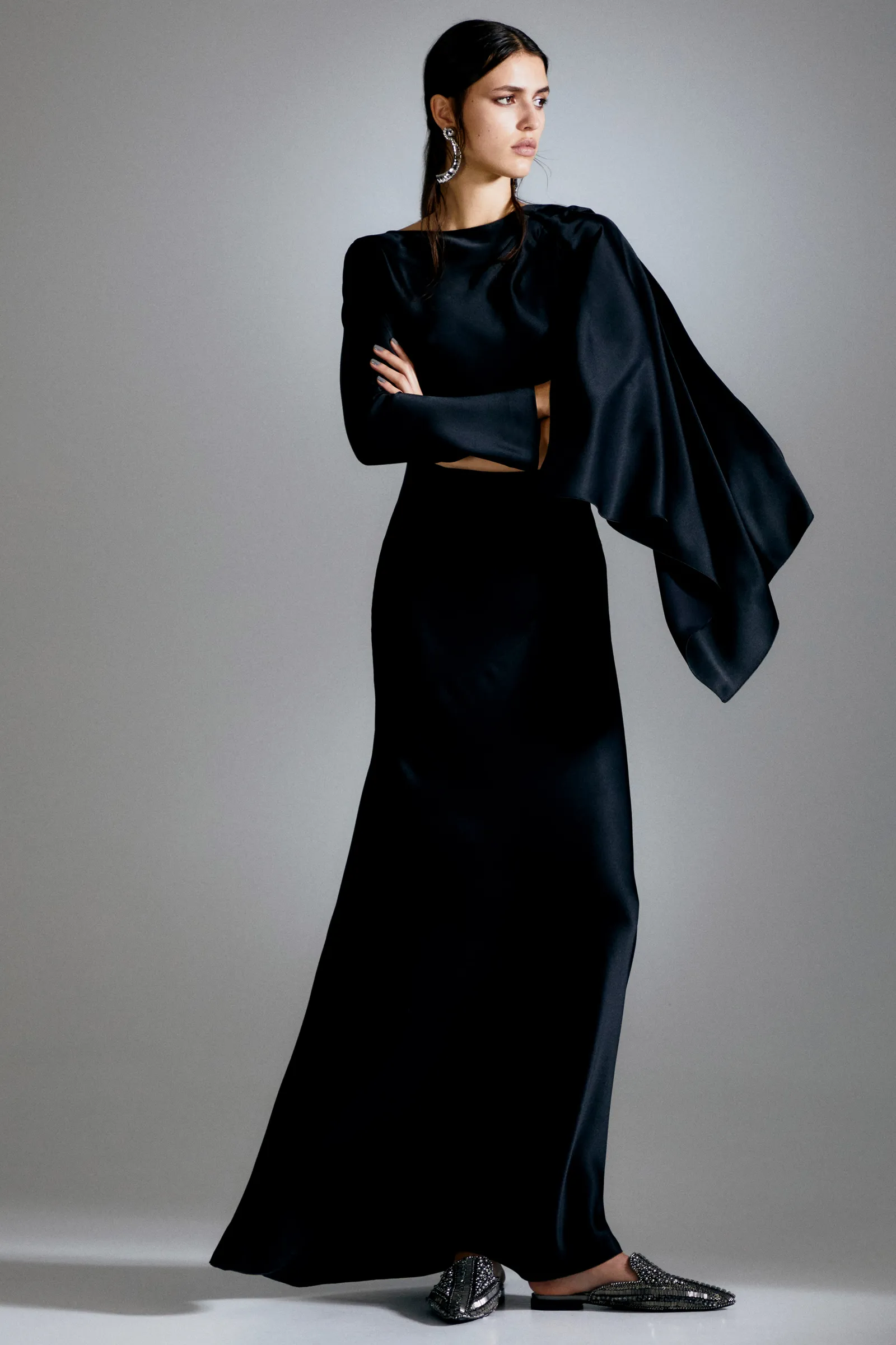 00032-alberta-ferretti=pre-fall-2024-credit-brand