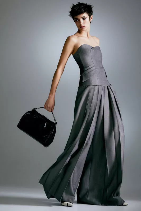 00003-alberta-ferretti=pre-fall-2024-credit-brand
