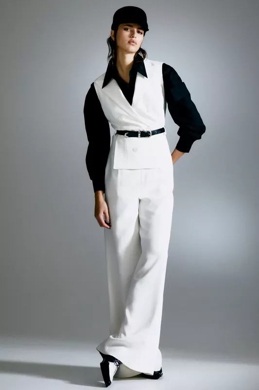00005-alberta-ferretti=pre-fall-2024-credit-brand