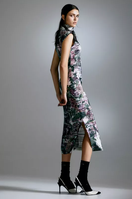 00022-alberta-ferretti=pre-fall-2024-credit-brand