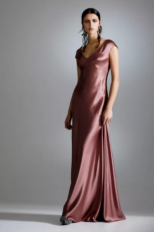 00030-alberta-ferretti=pre-fall-2024-credit-brand