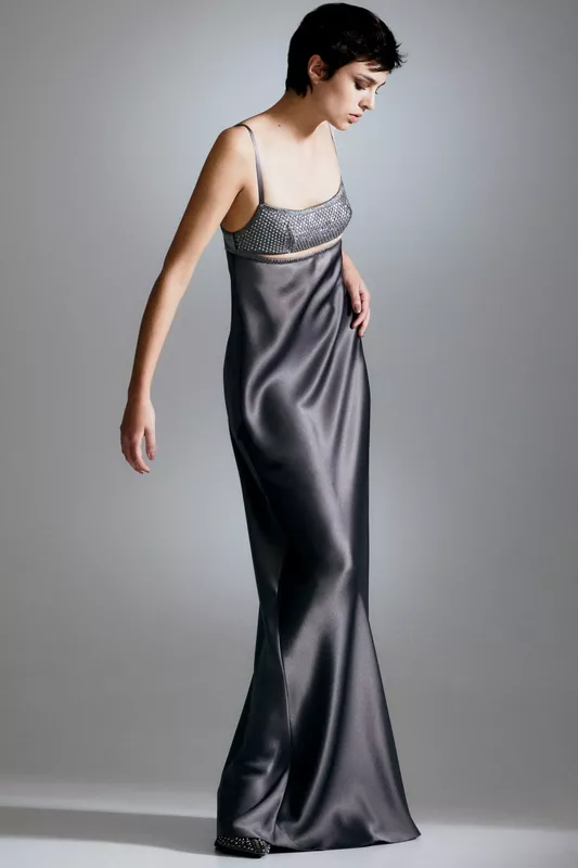 00033-alberta-ferretti=pre-fall-2024-credit-brand