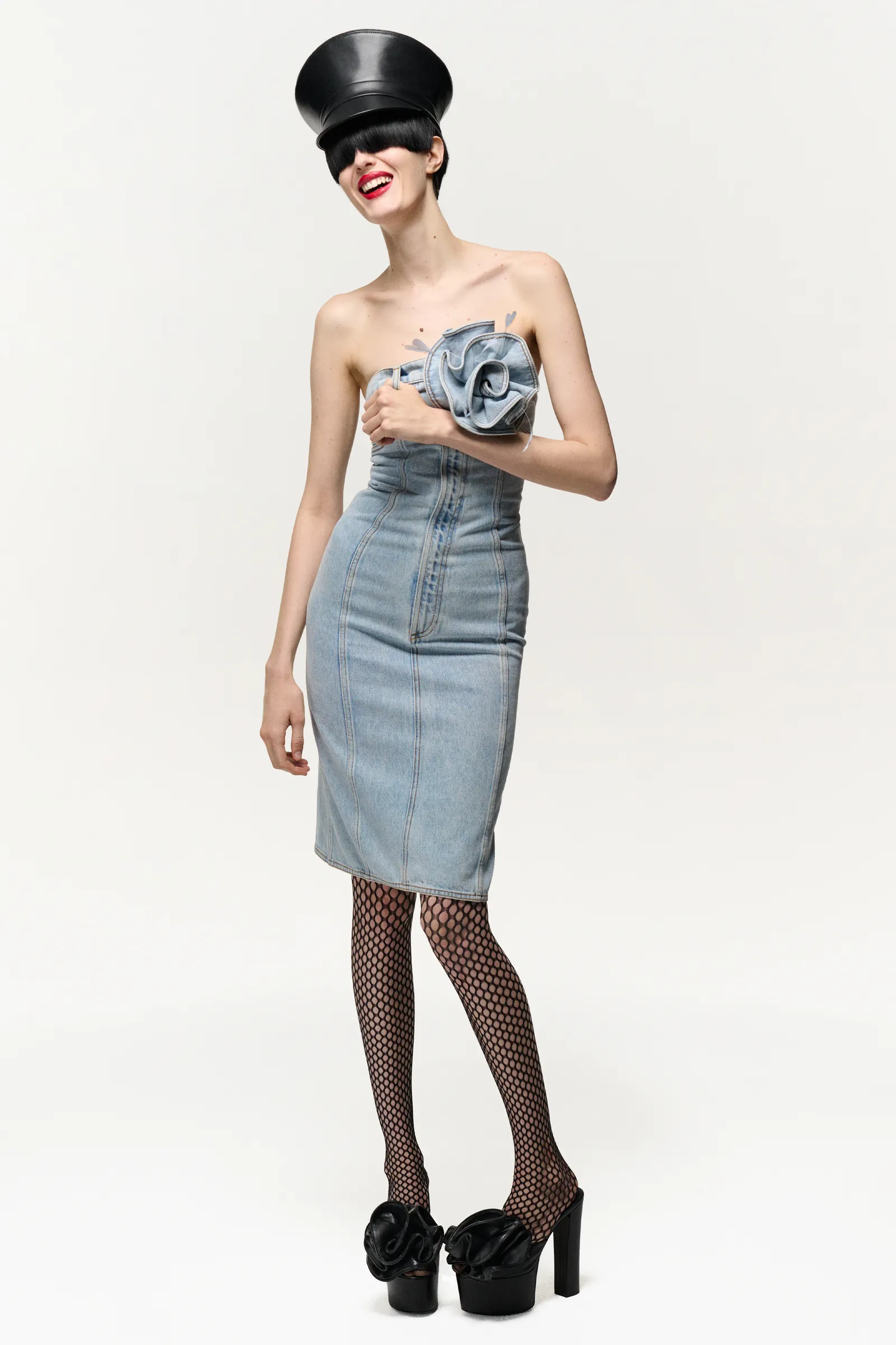 00011-area-pre-fall-2024-credit-brand
